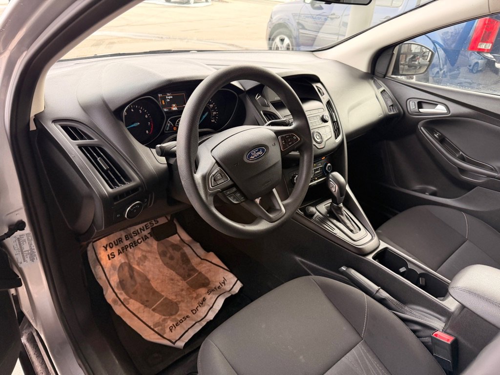 Used 2018 Ford Focus SE image 9