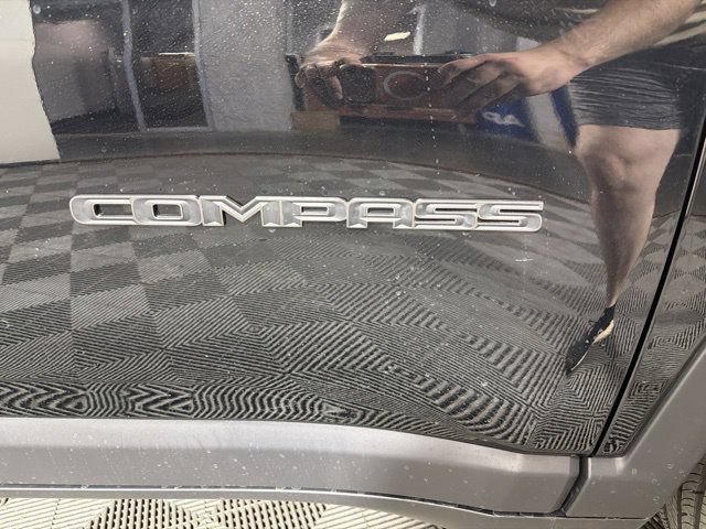 New 2026 Jeep Compass Limited AWD/4WD image 3