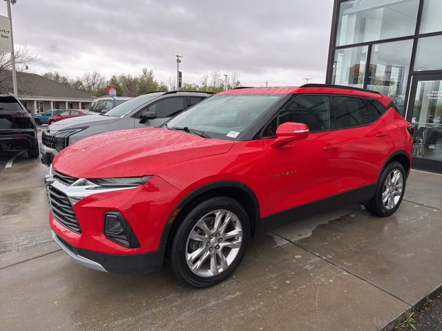 Used 2019 Chevrolet Blazer LT w/ Sun and Wheels Package image 2