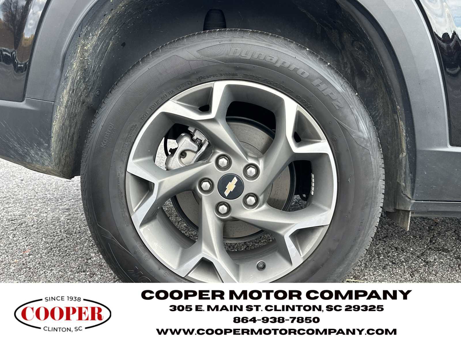 Used 2024 Chevrolet Trax LT FWD image 16
