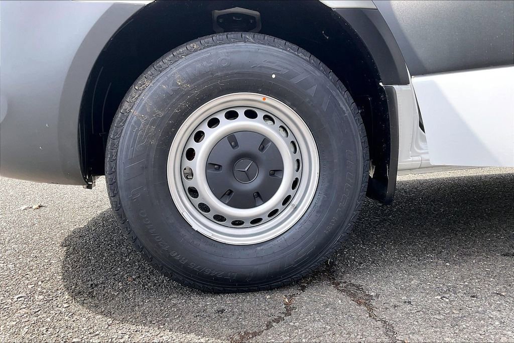 New 2026 Mercedes-Benz Sprinter 2500 image 11