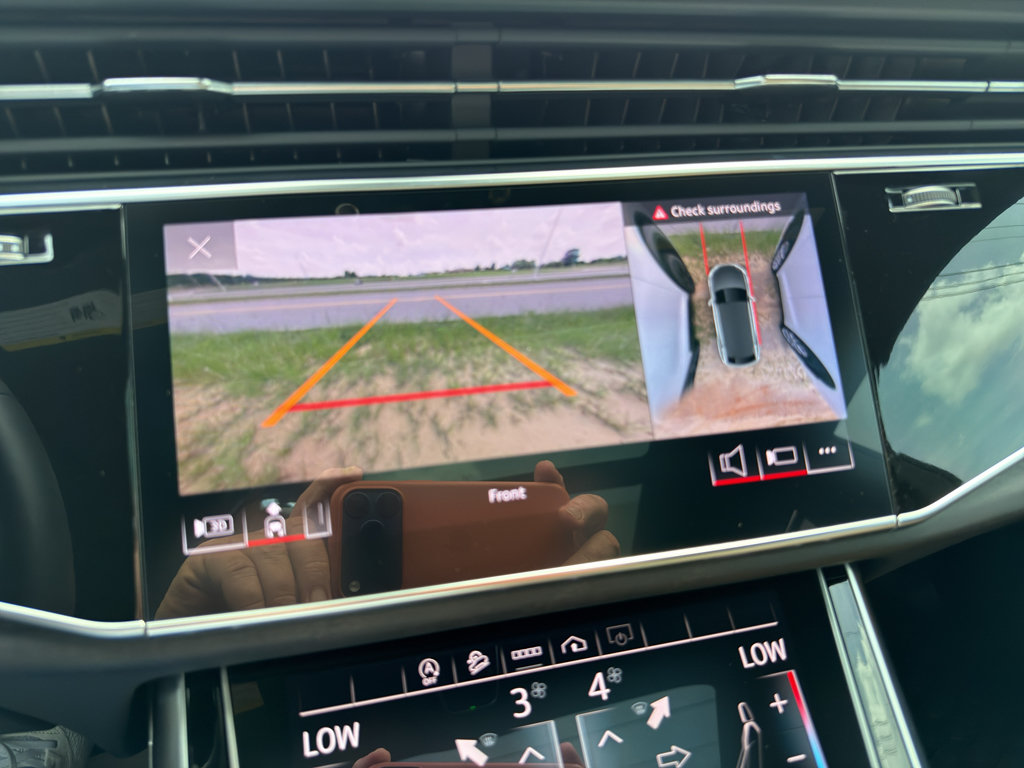 Used 2023 Audi Q8 Premium Plus AWD/4WD image 34