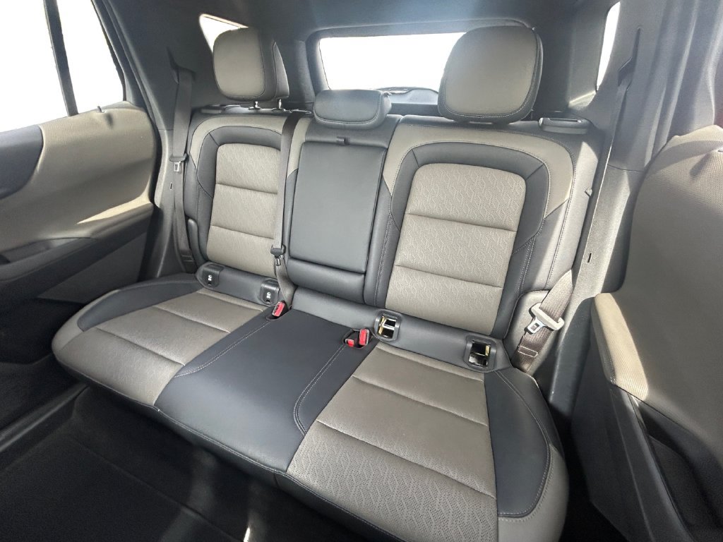 Used 2025 Chevrolet Equinox LT w/ Convenience Package II AWD/4WD image 20