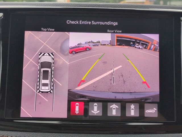 New 2026 Chrysler Pacifica Pinnacle w/ Trailer Tow Group FWD image 21