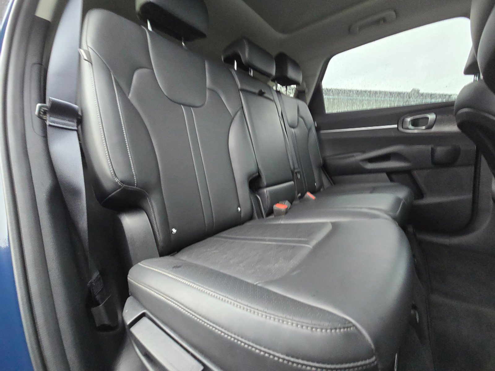 Used 2024 Kia Sorento S w/ Panoramic Sunroof Package image 14