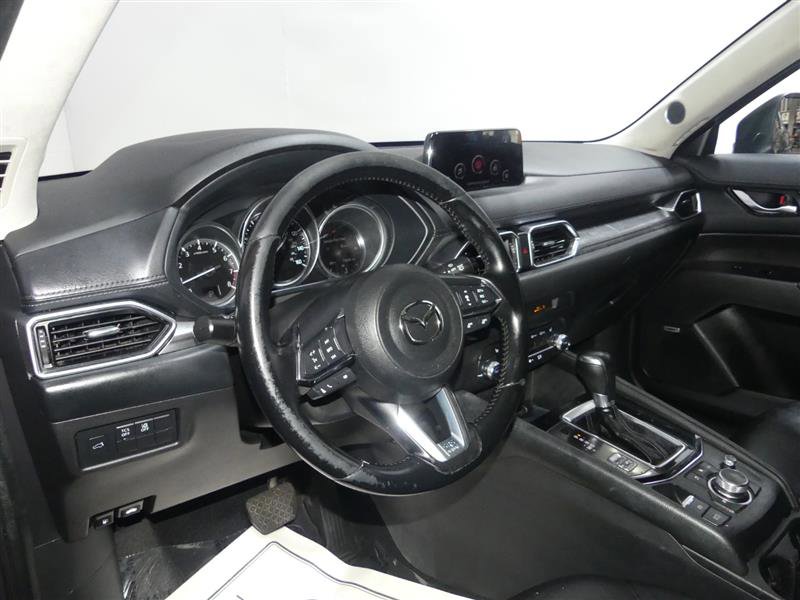 Used 2019 MAZDA CX-5 Touring image 23