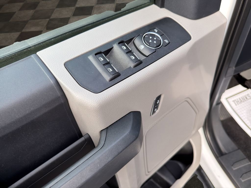 Used 2022 Ford F350 XL w/ STX Appearance Package RWD image 22