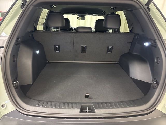 New 2026 Chevrolet Equinox LT w/ Convenience Package II image 13