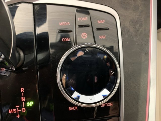 Used 2023 BMW X5 xDrive40i w/ Premium Package image 29