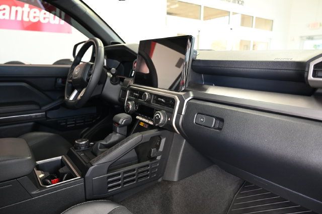 Used 2025 Toyota 4Runner TRD Sport Premium AWD/4WD image 14