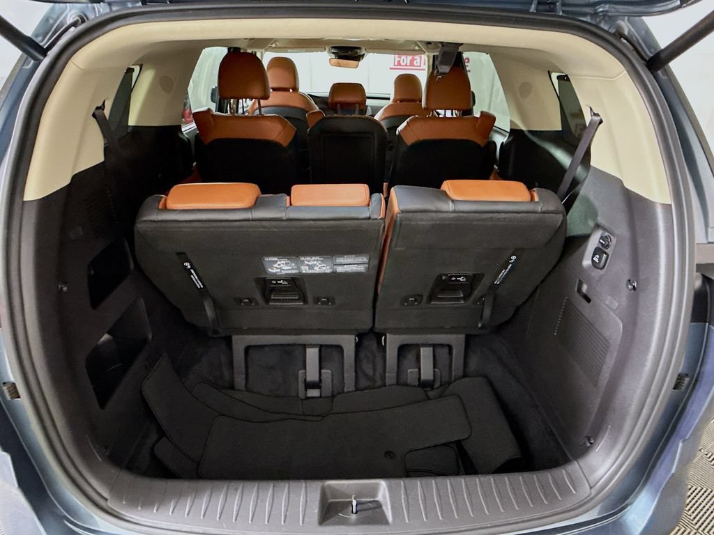 Used 2024 Kia Carnival SX Prestige FWD image 31