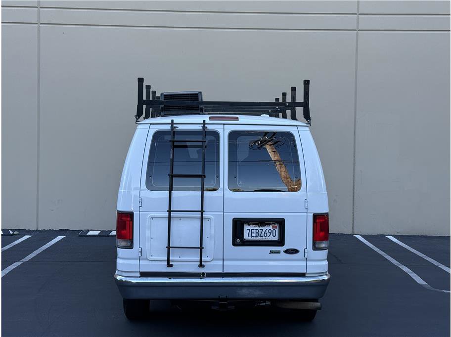 Used 2014 Ford E-150 and Econoline 150 Wagon image 26