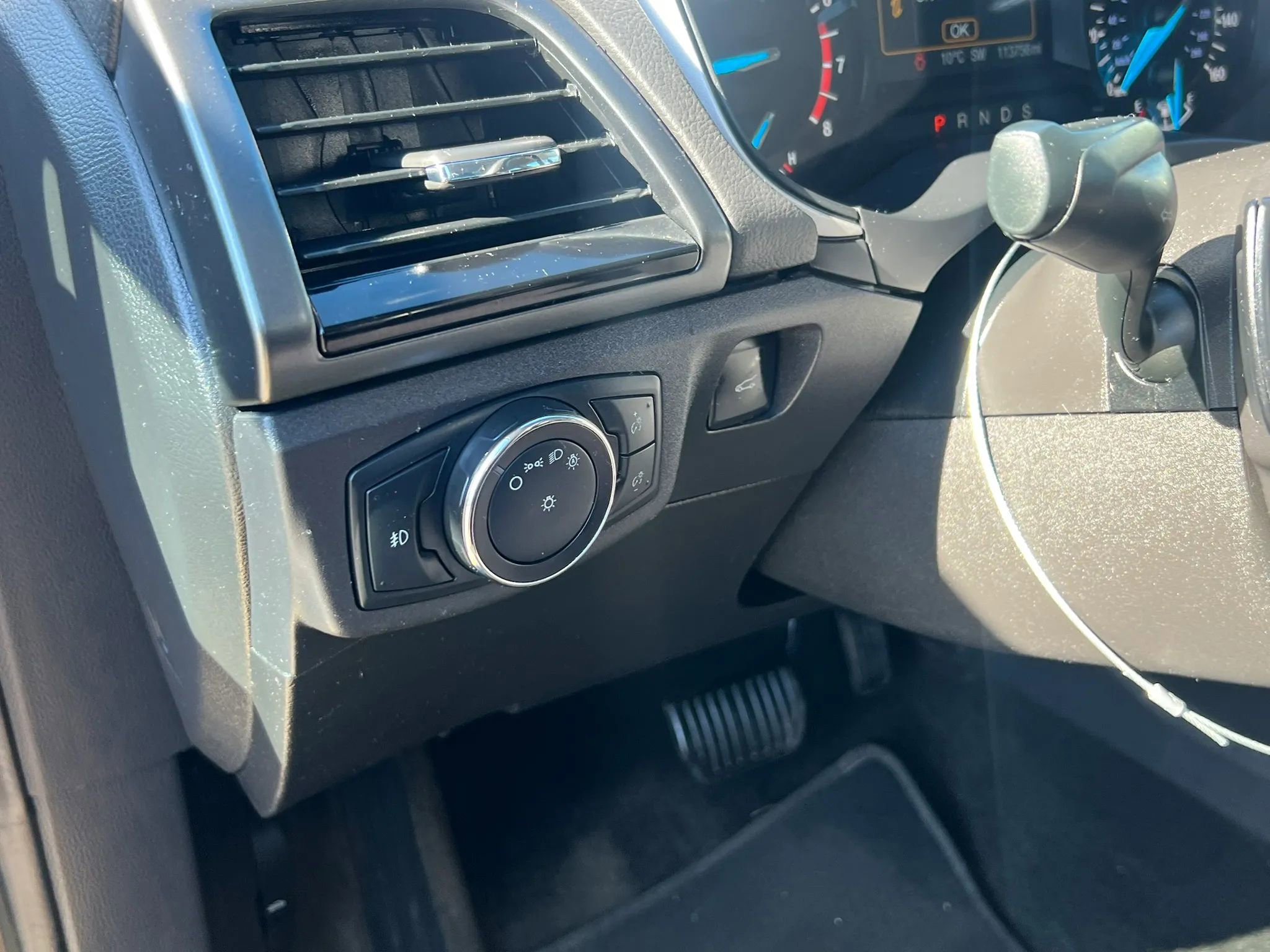 Used 2015 Ford Fusion SE w/ Equipment Group 201A image 13