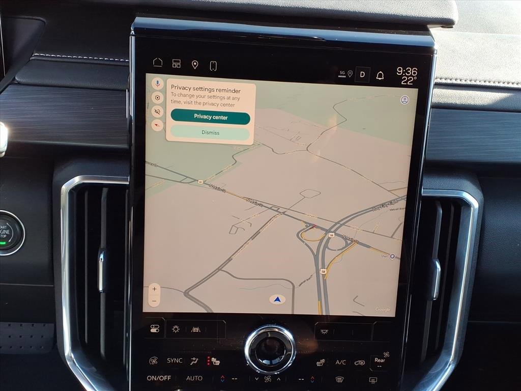 Used 2025 GMC Acadia Elevation image 15