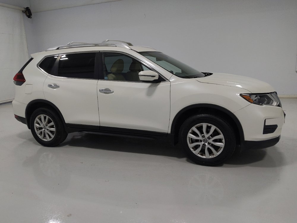Used 2020 Nissan Rogue SV AWD/4WD image 11