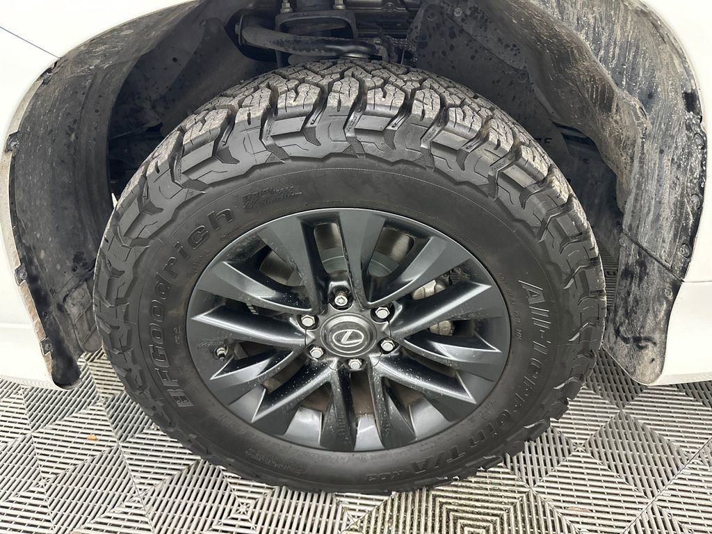Used 2023 Lexus GX 460 Premium AWD/4WD image 13