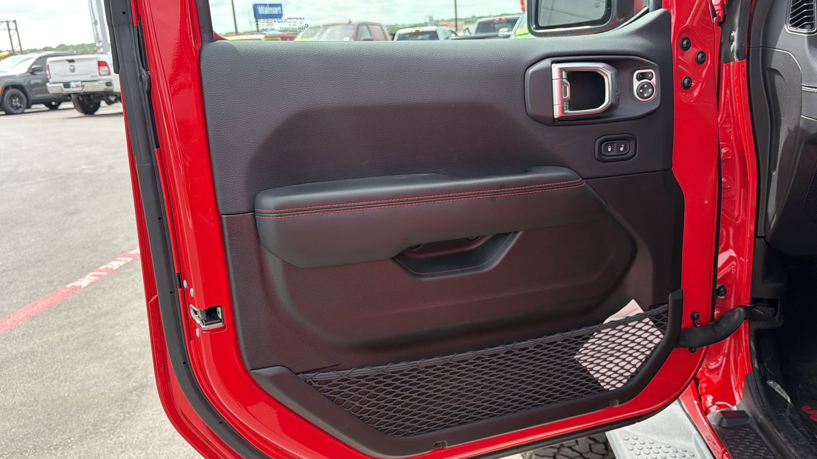 Used 2024 Jeep Wrangler Unlimited Rubicon 392 AWD/4WD image 9
