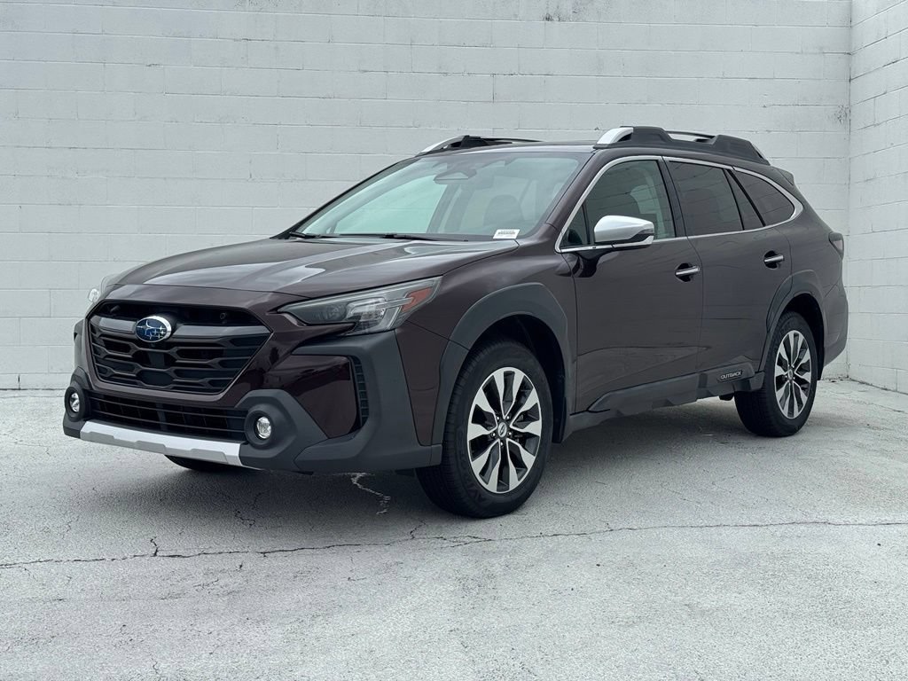 Used 2023 Subaru Outback Touring XT AWD/4WD image 11