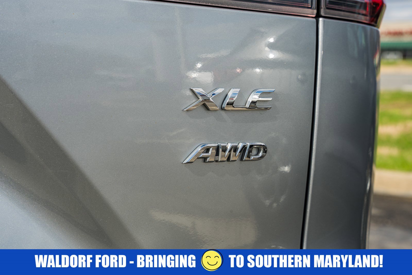 Used 2023 Toyota Corolla Cross XLE w/ Convenience Package image 10