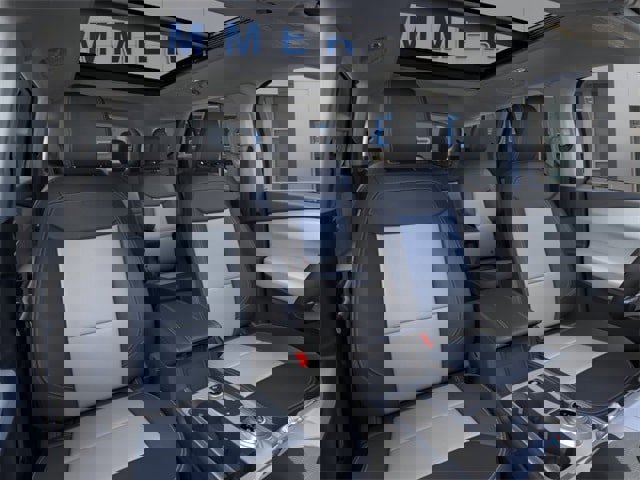 New 2023 Ford Explorer XLT w/ Equipment Group 202A image 25