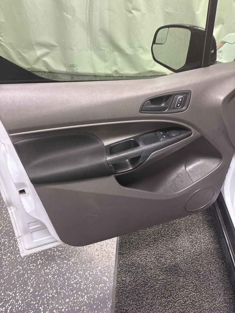 Used 2019 Ford Transit Connect XL image 12