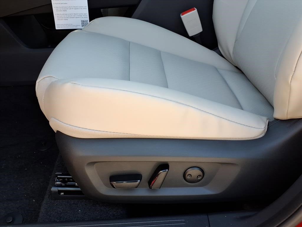 New 2026 Nissan Rogue SV image 12