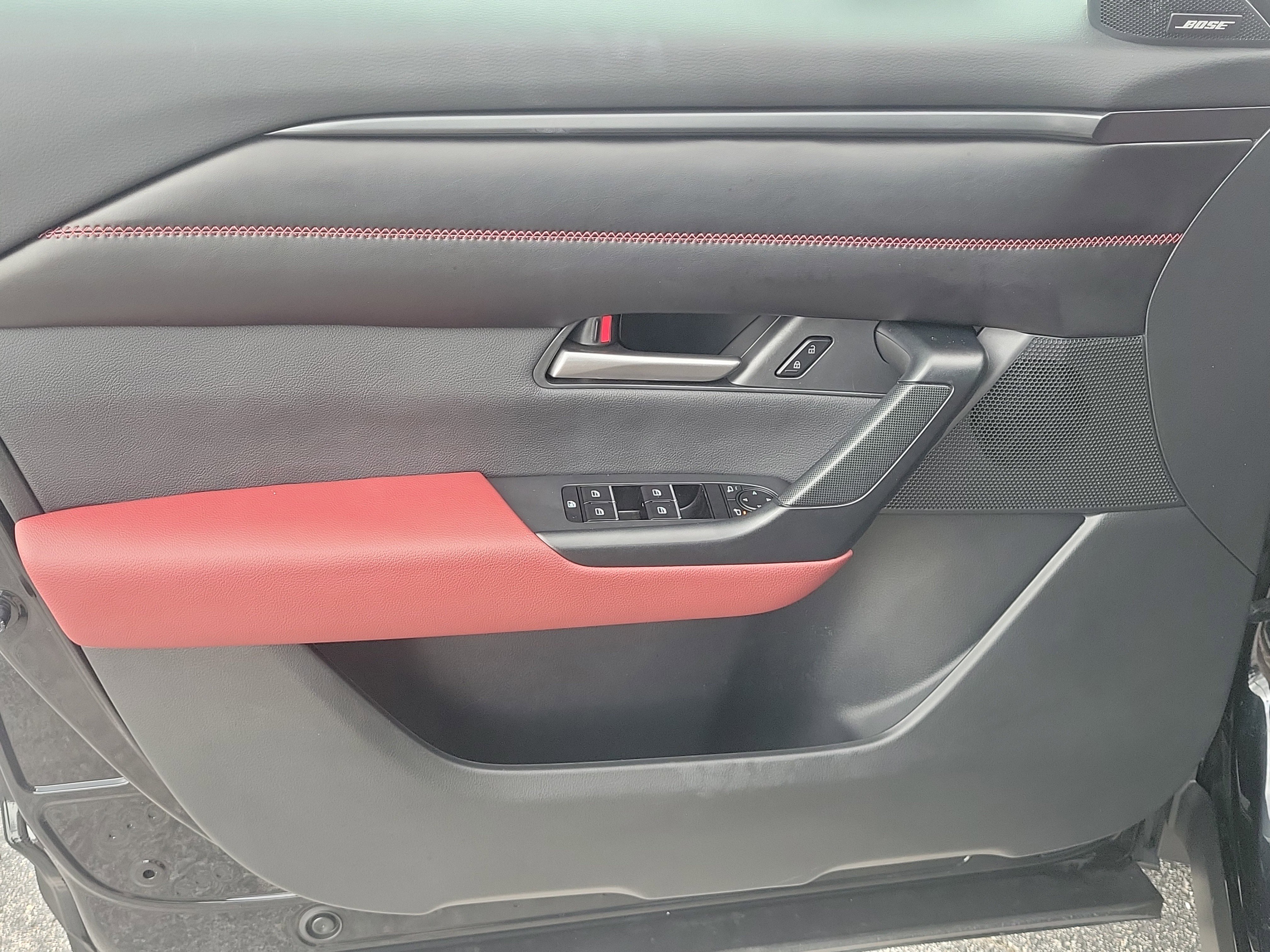 Used 2025 MAZDA CX-50 AWD 2.5 Hybrid w/ Weather Package image 13