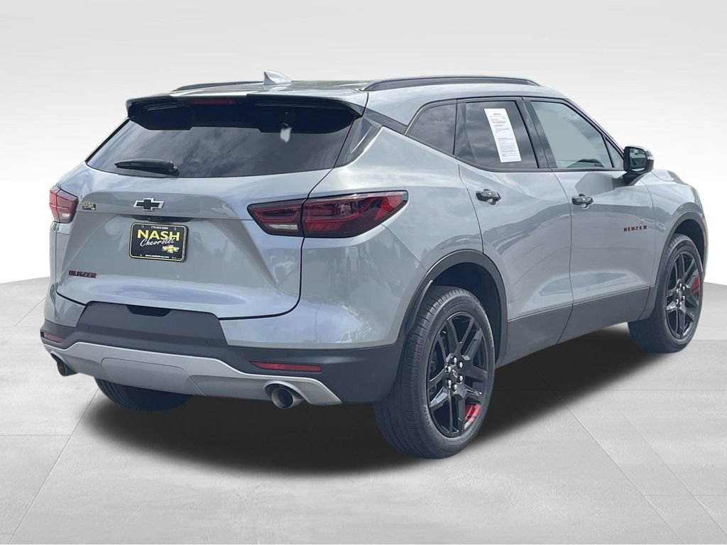 Used 2024 Chevrolet Blazer LT w/ Sound & Technology Package image 3