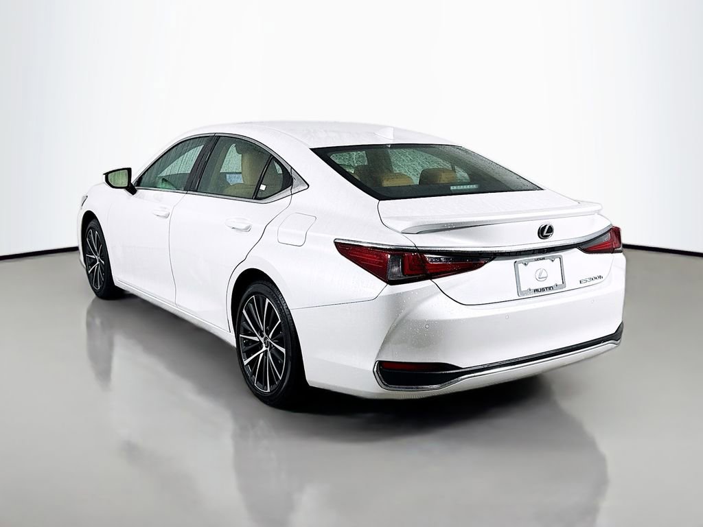 Certified 2025 Lexus ES 300h w/ Premium Package image 7