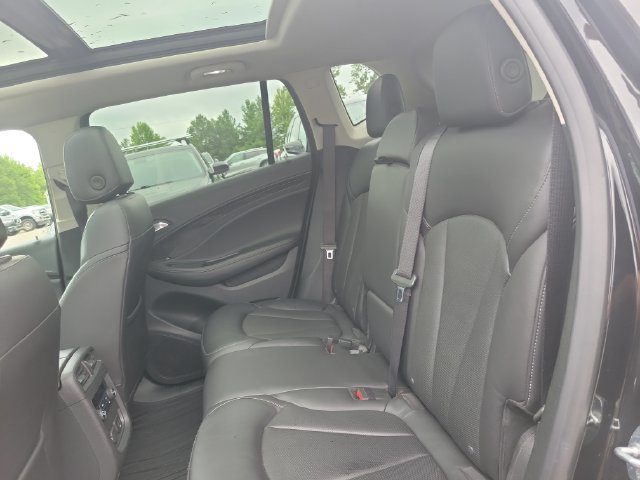 Used 2020 Buick Envision Essence FWD image 28
