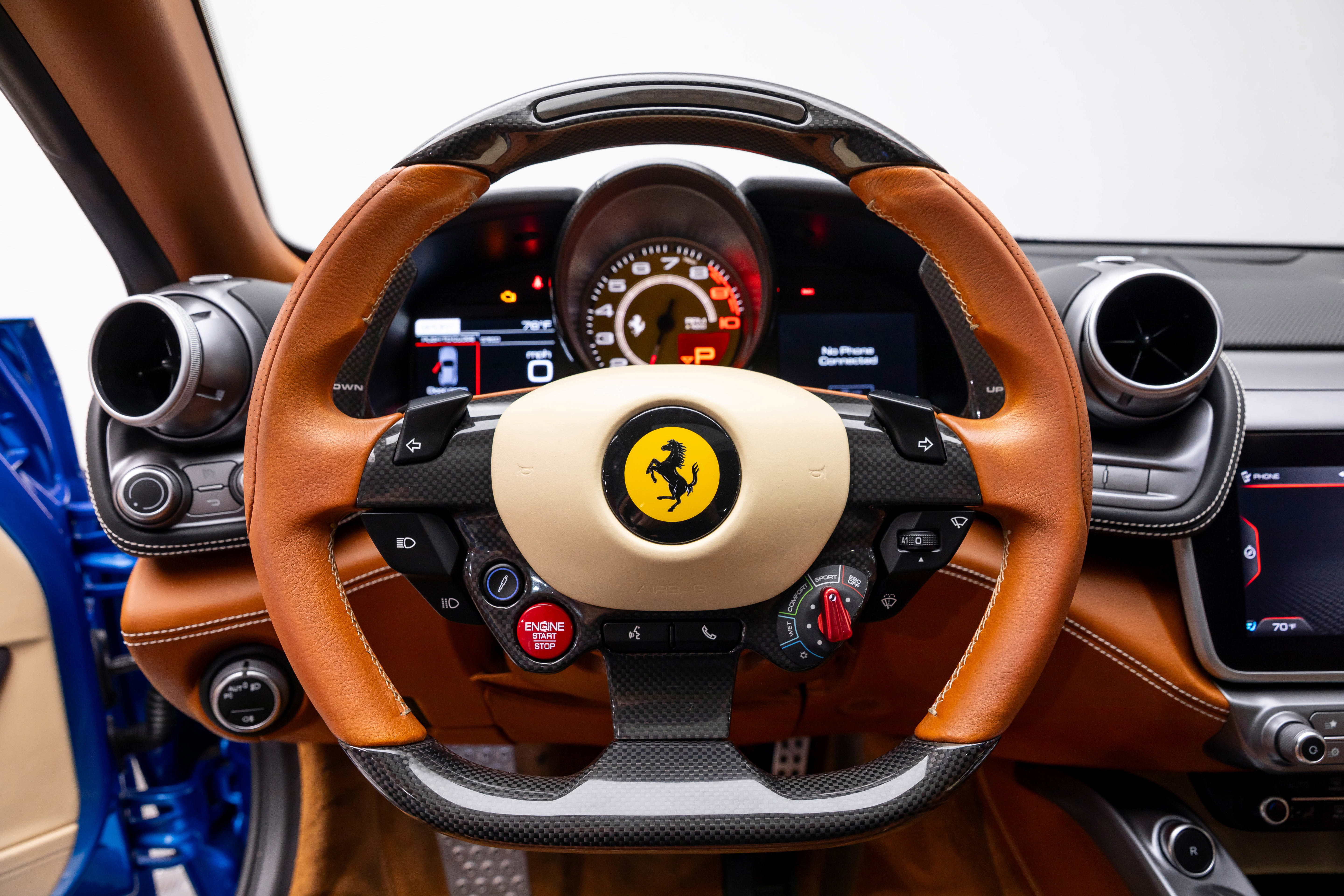 Certified 2018 Ferrari GTC4Lusso image 23