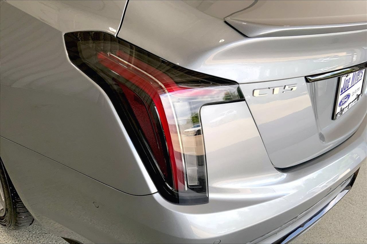 Used 2023 Cadillac CT5 V w/ Premium Package RWD image 29
