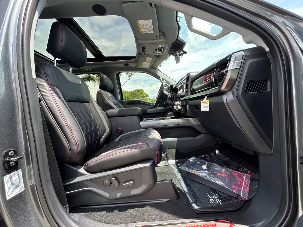 New 2026 Ford F250 Lariat image 27