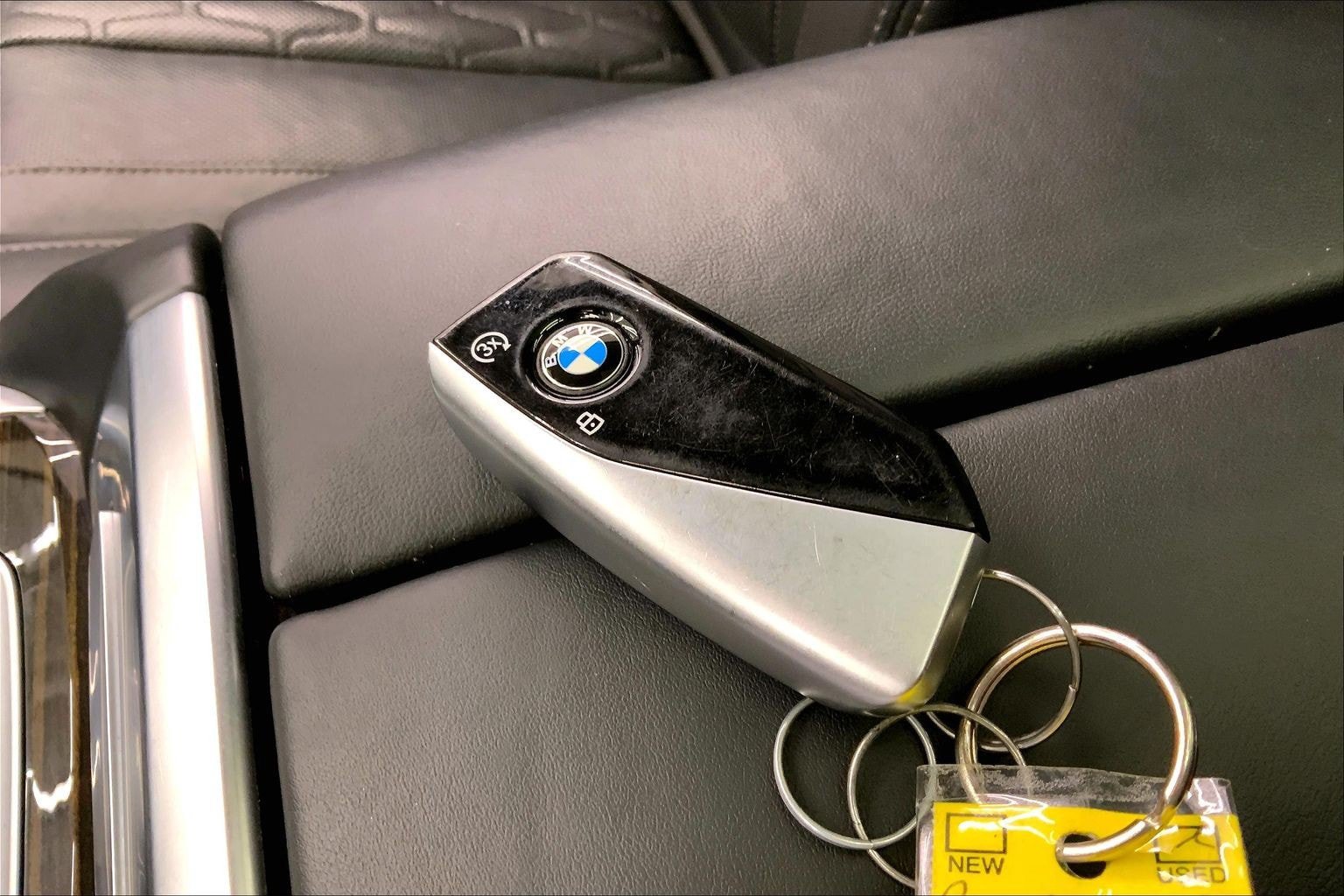 Used 2024 BMW X7 xDrive40i w/ Executive Package AWD/4WD image 19