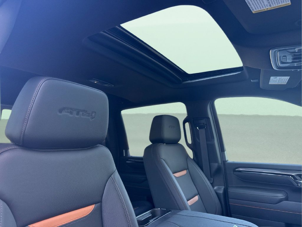 New 2026 GMC Sierra 2500 AT4 w/ AT4 Premium Plus Package AWD/4WD image 17
