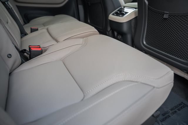 New 2026 Volvo XC90 B6 Ultra w/ Protection Package Premier AWD/4WD image 32