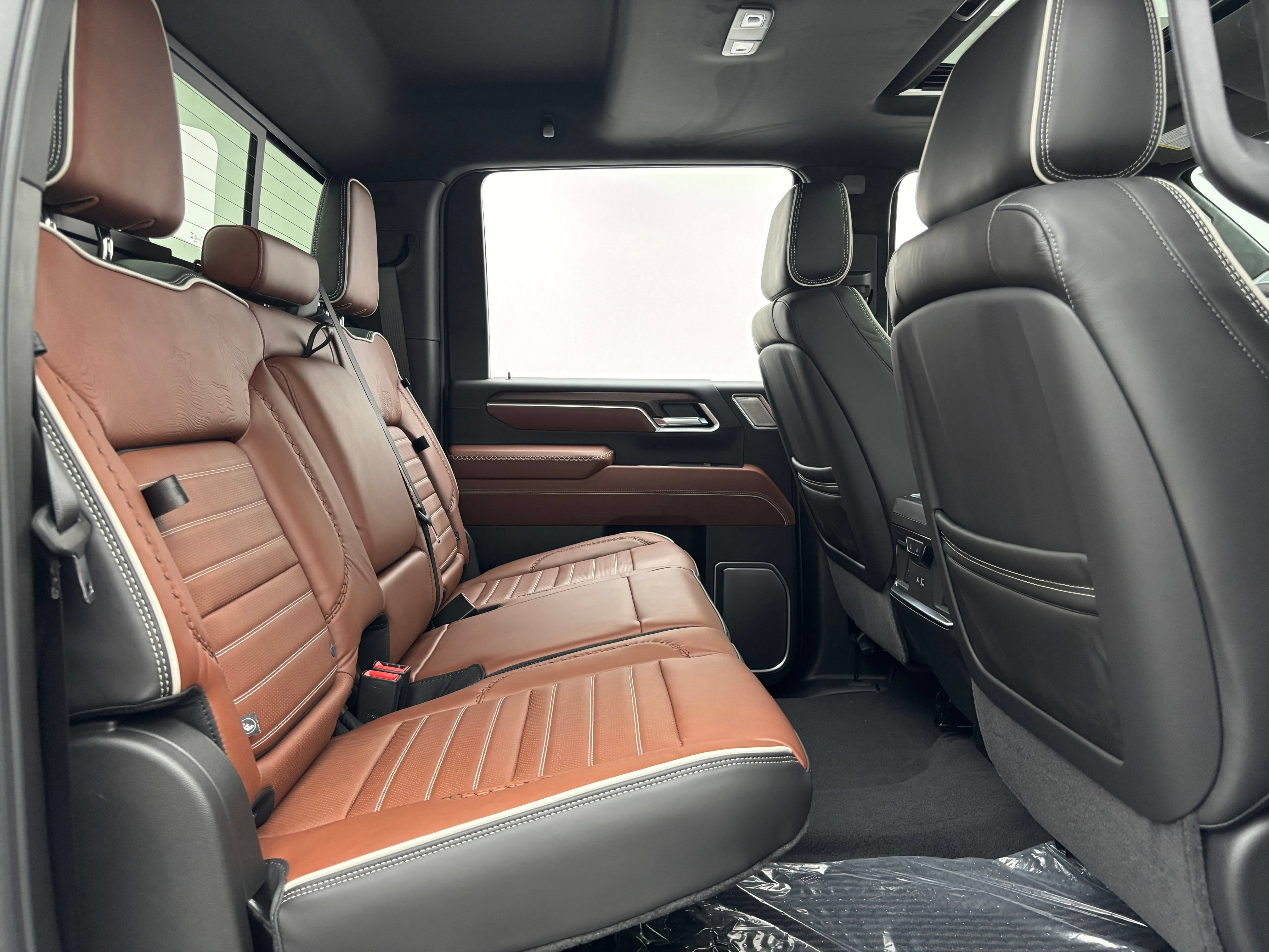 New 2026 GMC Sierra 2500 Denali Ultimate AWD/4WD image 43