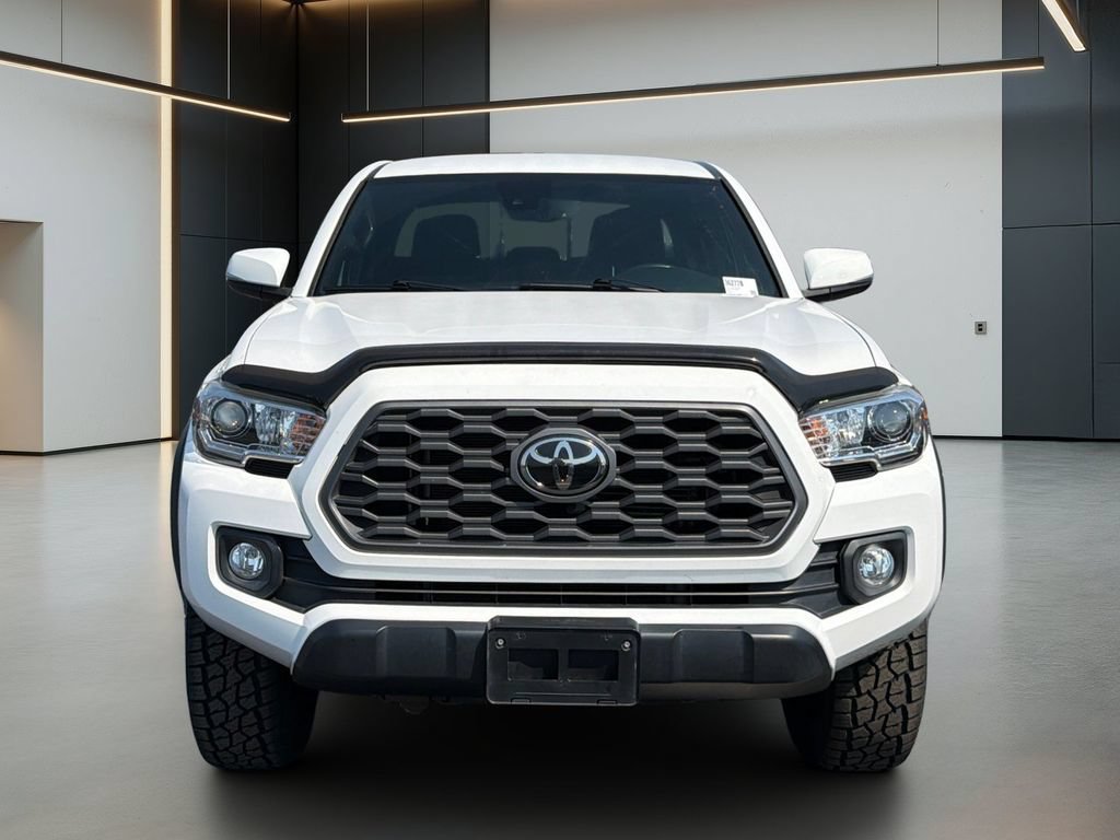 Used 2020 Toyota Tacoma TRD Off-Road AWD/4WD image 9