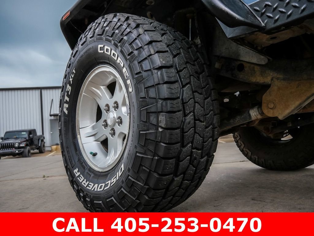 Used 2005 Jeep Wrangler Sport w/ 30" Tire & Wheel Group AWD/4WD image 23
