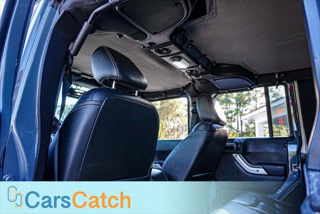 Used 2015 Jeep Wrangler Unlimited Rubicon AWD/4WD image 33
