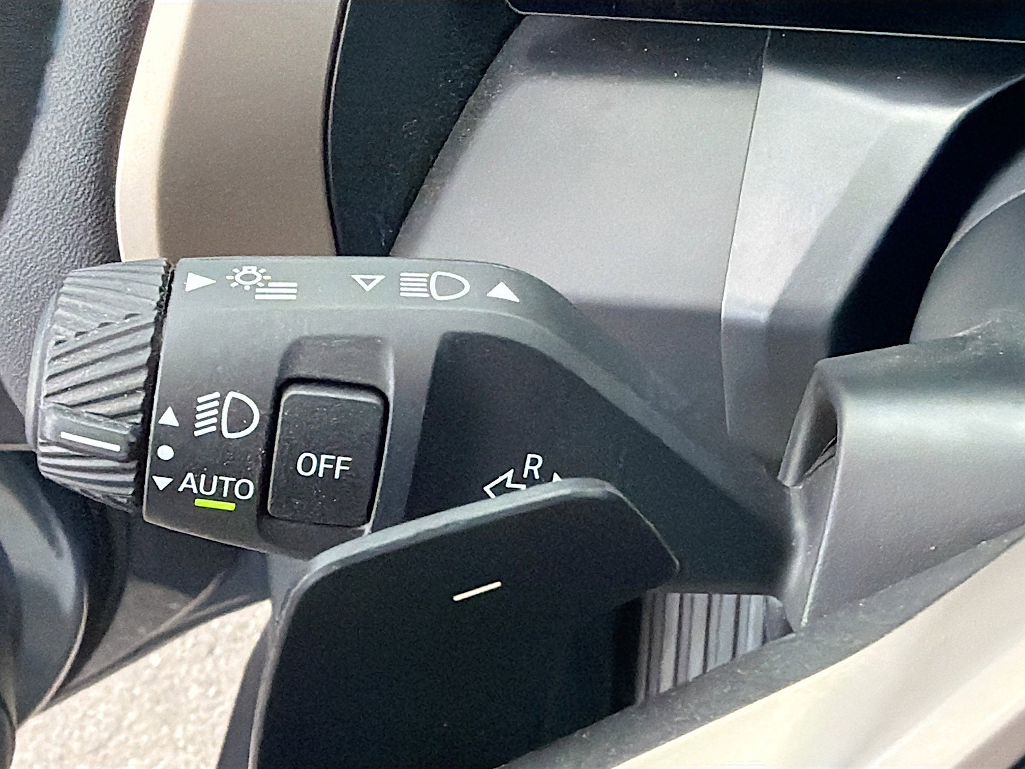 Used 2025 BMW X3 xDrive30i w/ Premium Package image 35