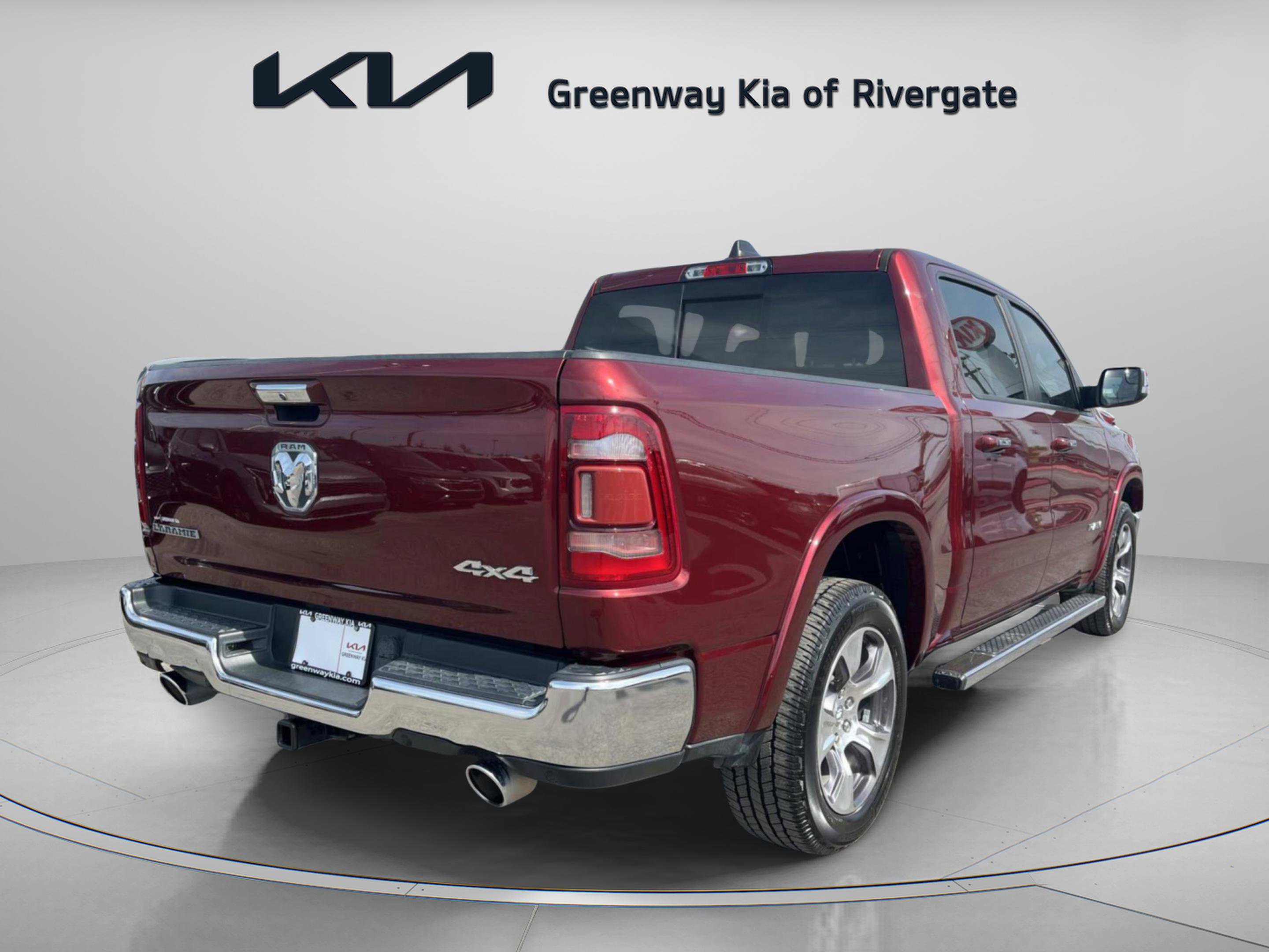Used 2022 RAM 1500 Laramie AWD/4WD image 7