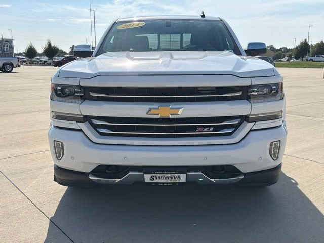 Used 2018 Chevrolet Silverado 1500 LTZ Z71 w/ LTZ Plus Package AWD/4WD image 3