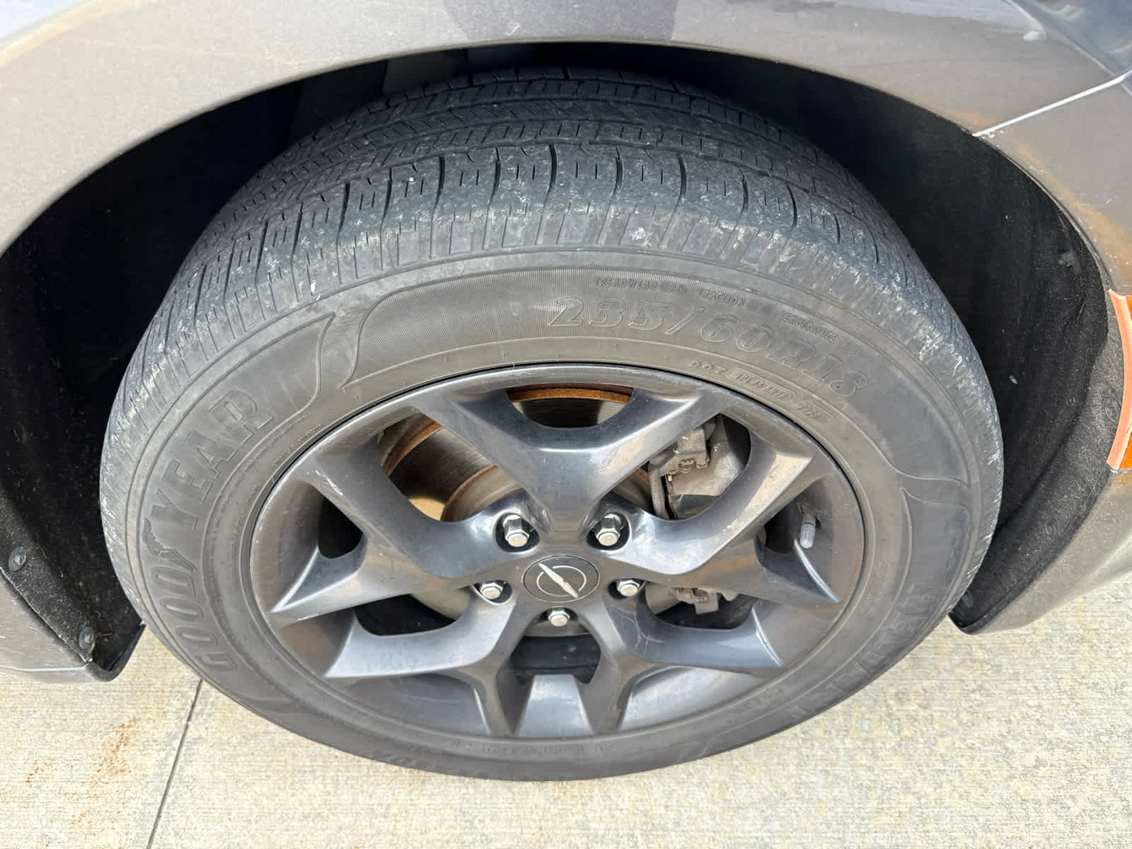 Used 2018 Chrysler Pacifica Touring-L w/ S Appearance Package image 4