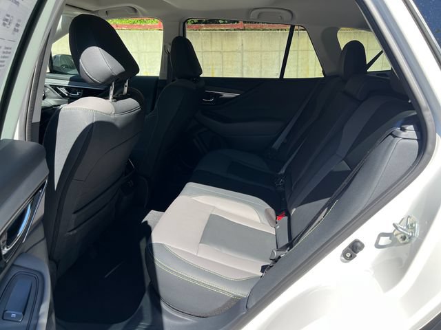 Certified 2025 Subaru Outback Onyx Edition AWD/4WD image 19