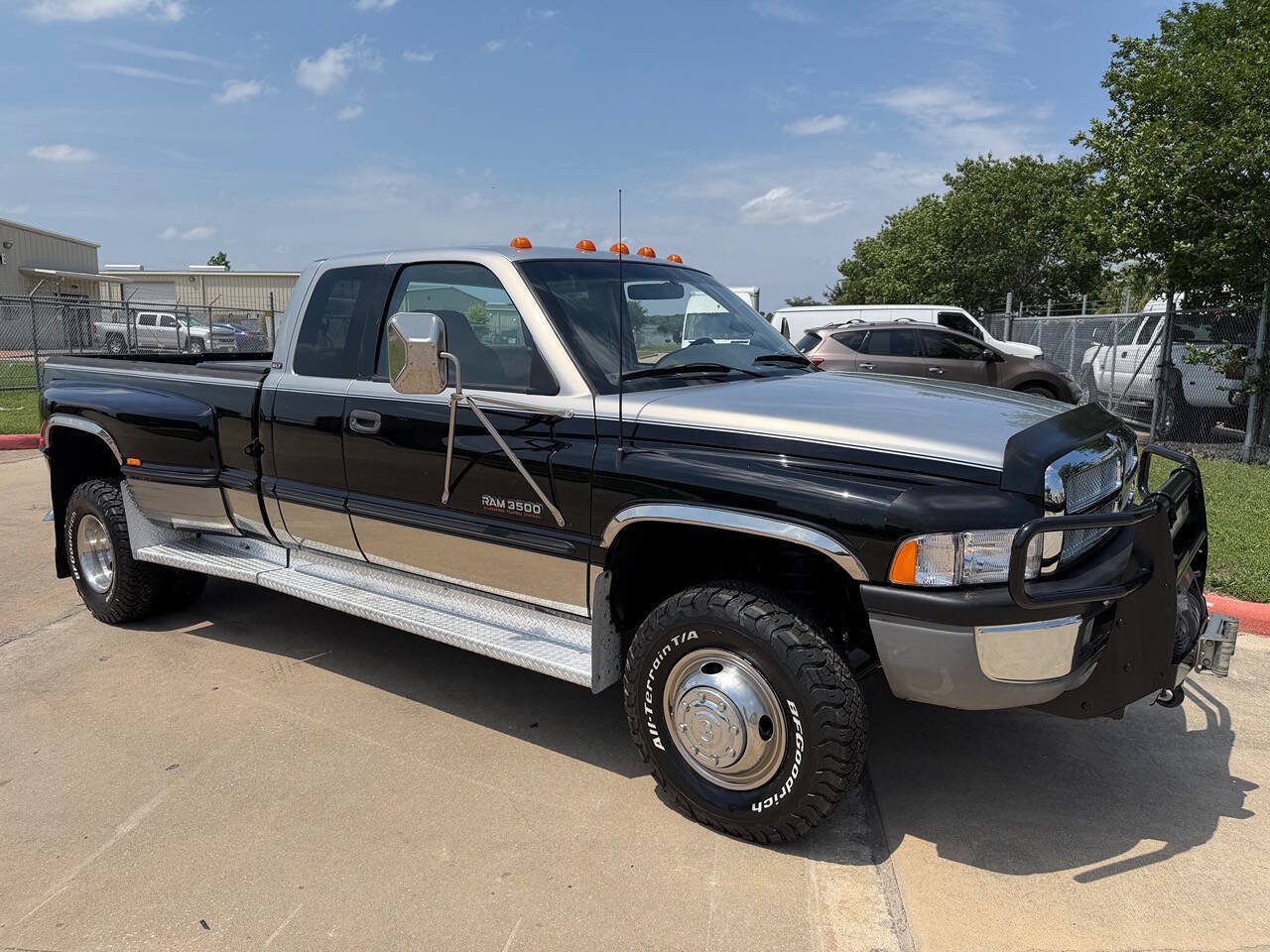 Used 1998 Dodge Ram 3500 Truck 4x4 Quad Cab image 31