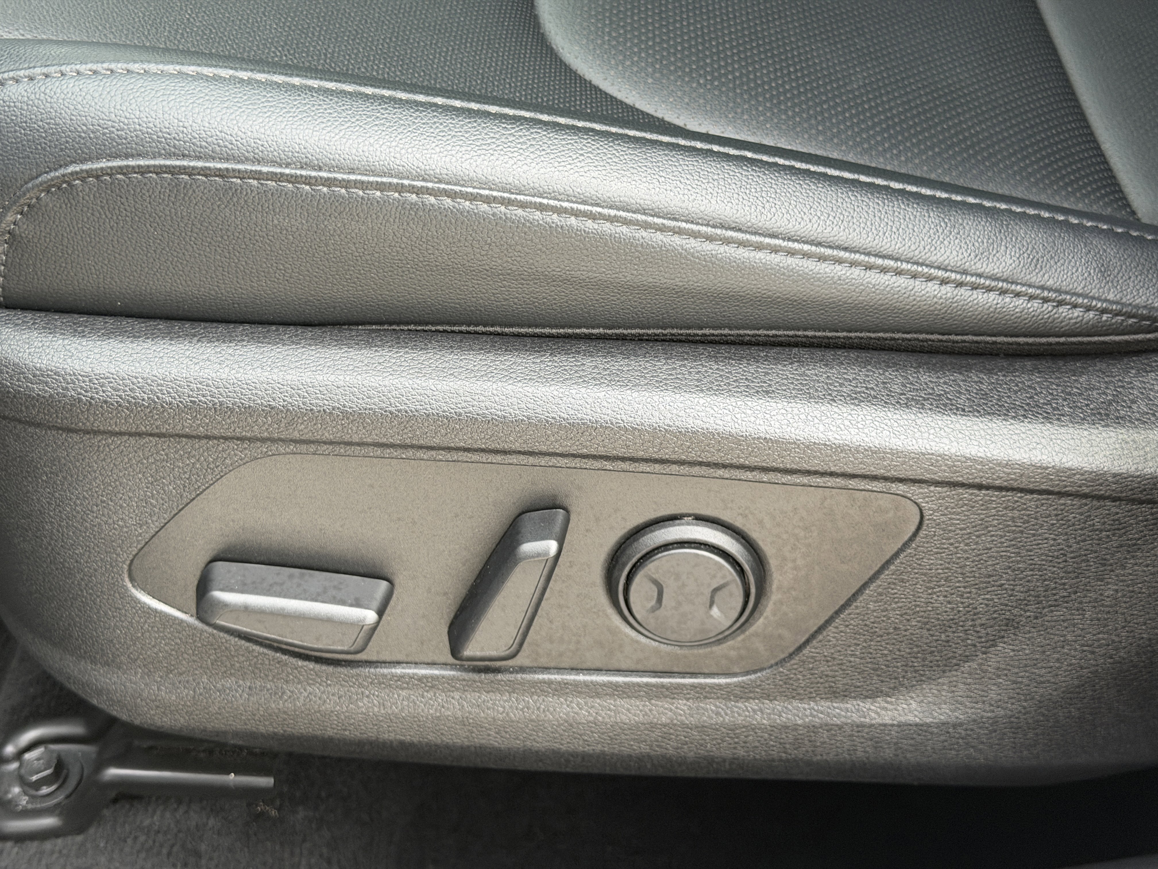 Certified 2023 Kia Sportage EX image 20