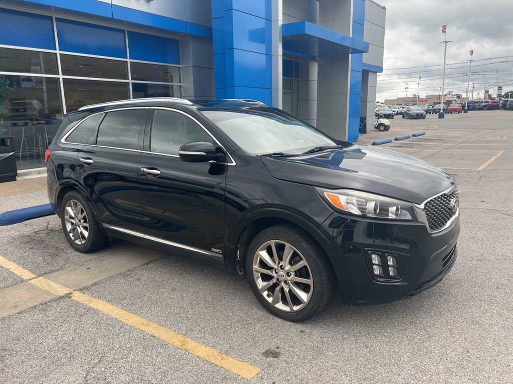 Used 2017 Kia Sorento SX image 3