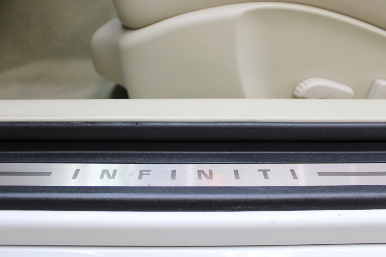 Used 2010 INFINITI G37 Sport w/ Premium Pkg image 37