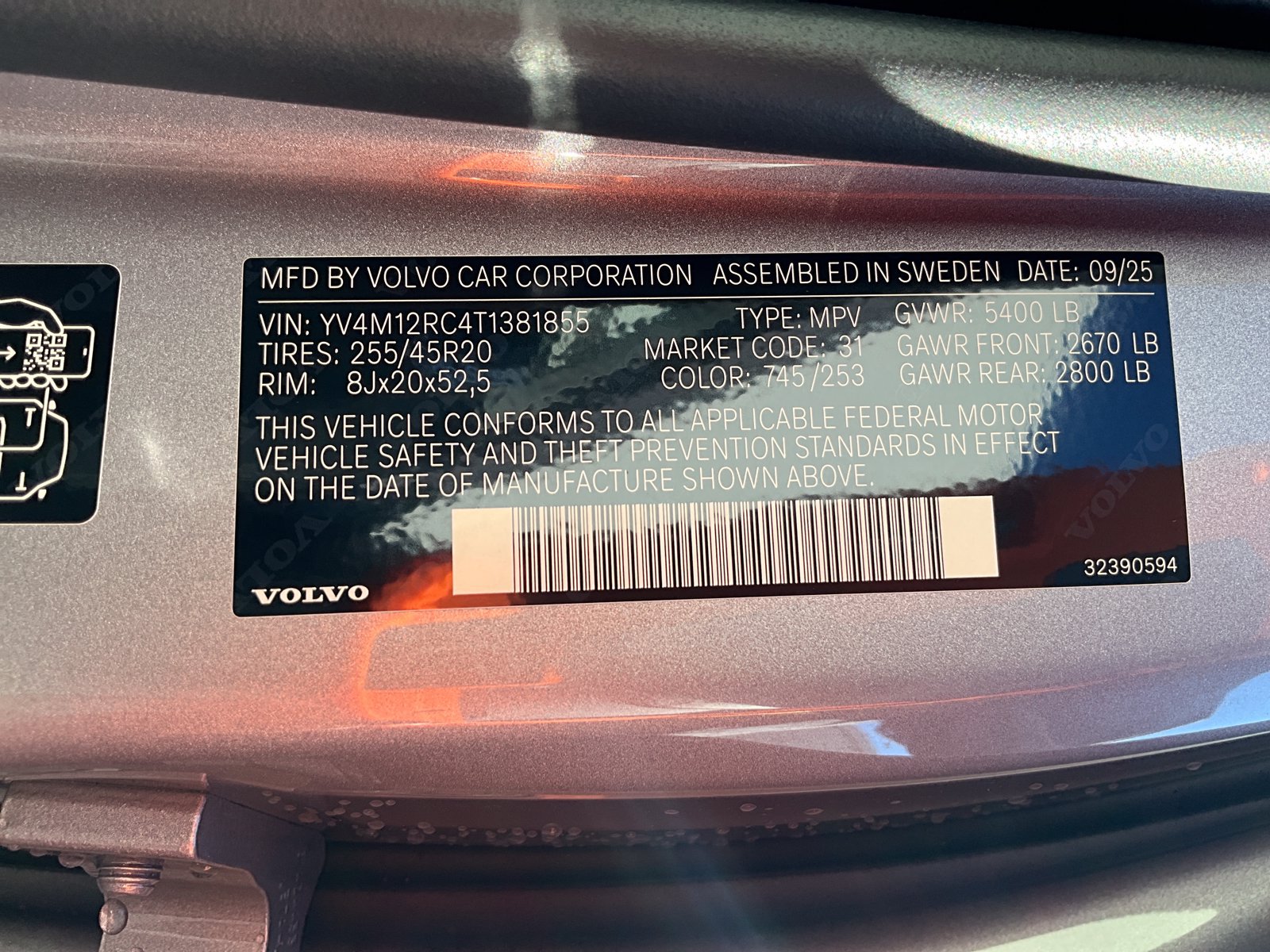 New 2026 Volvo XC60 B5 Plus w/ Climate Package AWD/4WD image 36